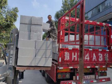 A級(jí)防火保溫板出廠價(jià)，量大從優(yōu)，A級(jí)保溫板生產(chǎn)廠家朝欽節(jié)能